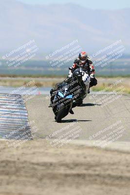 media/May-25-2025-Lets Ride (Sun) [[0ff033e448]]/C Group/1140am (Grapevine)/